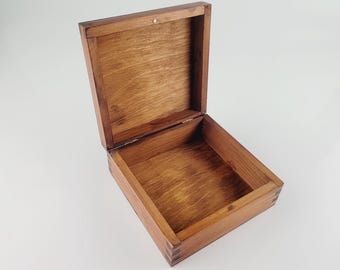 Wooden Jewellery Box Closes with a magnet, Hand Painted Wooden Box in Brown Color, Hand Painted Jewellery Box
