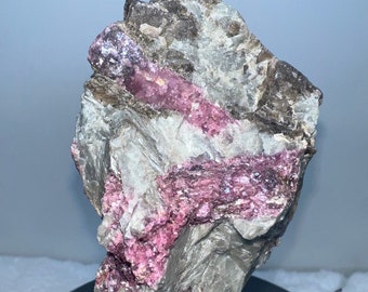 Tormalina rosa, tormalina viola, quarzo fumé, mica, pietra grezza