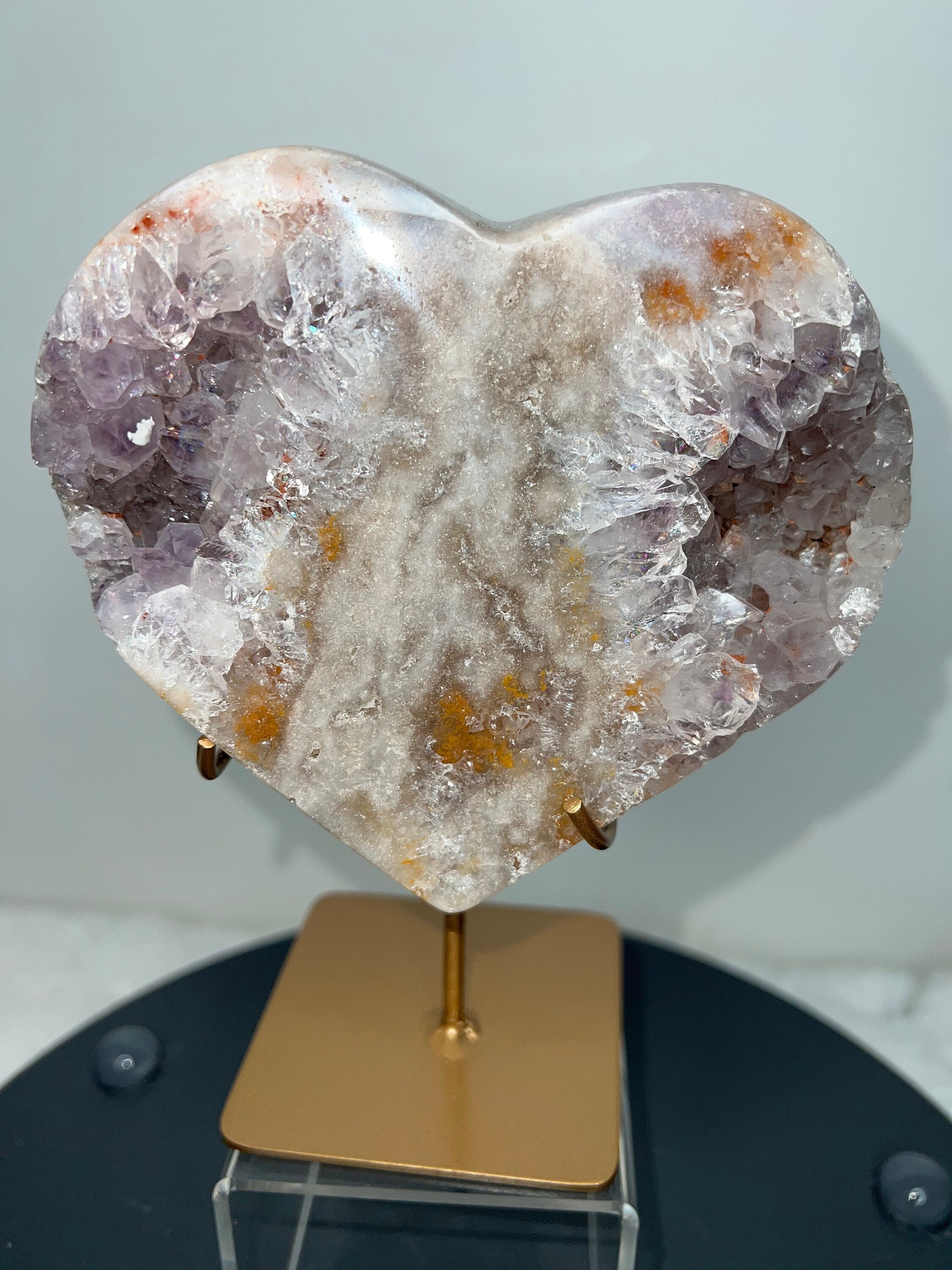 ブラジル産ピンクアメジストのドゥルージーハート、ピンク、パープル