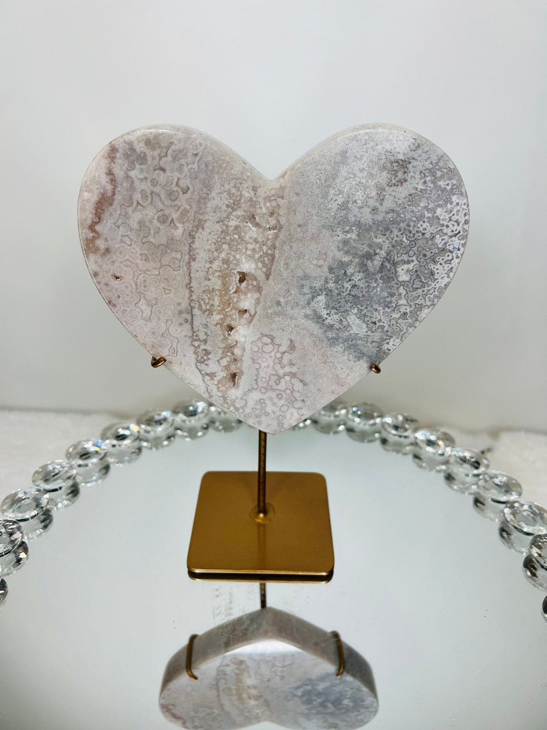 ブラジル産　ピンクアメジスト　ハート　スタンド付き ブラジル産ピンクアメジストハート（スタンド付き） - Etsy 日本