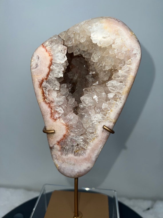 ブラジル産ピンクアメジストとクォーツクリスタルのドゥルージーフリー