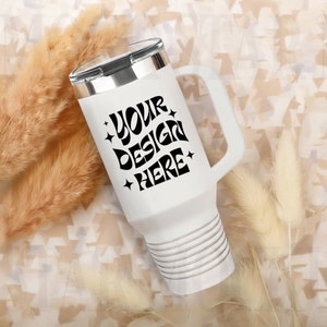 Bianco 40 once cammello polare isolato tazza da viaggio Mockup - Printify Tumbler con manico Mockup, Boho Wedding Bridal Mockup, Studio Mug Mockup