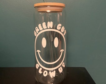 Green Gut lyser upp ölburk i glas på 450-590 ml, Green Gut Glow, Arbonne Green Drink, ölburk i glas