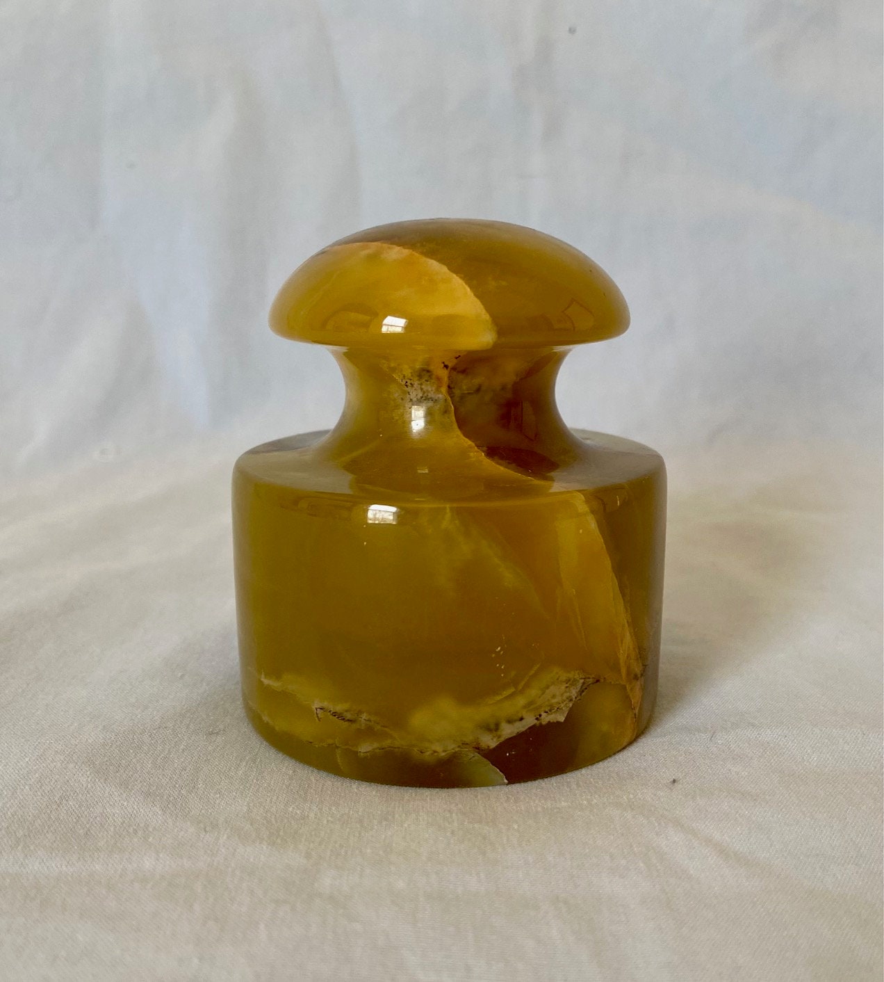 アンティーク（ONYX By Prof. G.BESSI VOLTERRA）