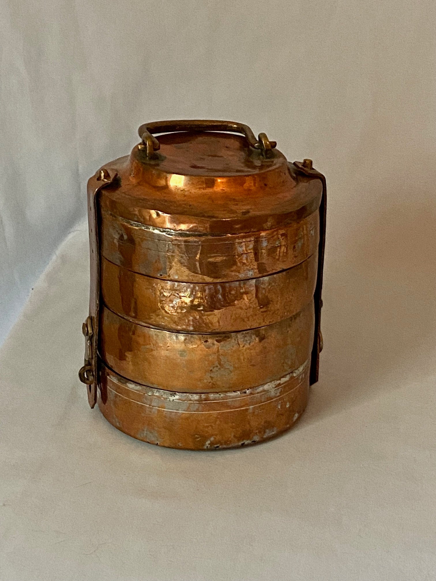 Traditional/indian/copper Hammered/brass Handle Tiffin Box/animal/pewter  Lining/3 Compartments/office/tiffin/lunch Box/christmas/new Year 