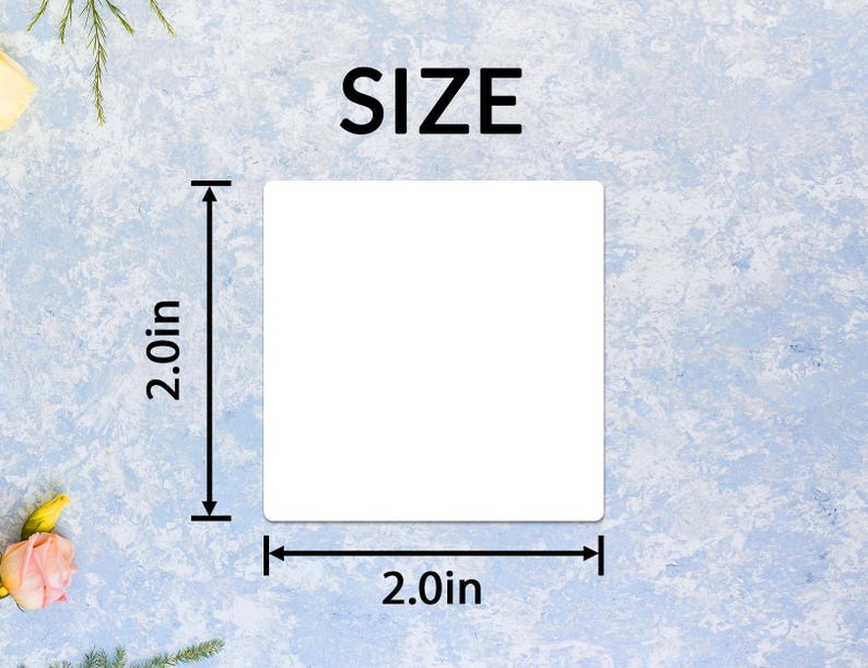 K&ouml;nnte beinhalten: Ein wei&szlig;er quadratischer Aufkleber mit dem Wort "SIZE" in schwarzer Schrift oben. Der Aufkleber misst 5,1 cm x 5,1 cm.
