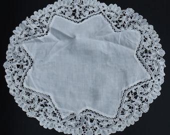 Antique cotton w Belgian Bruges lace placemat color ecru  10”3/4 x 10”1/8