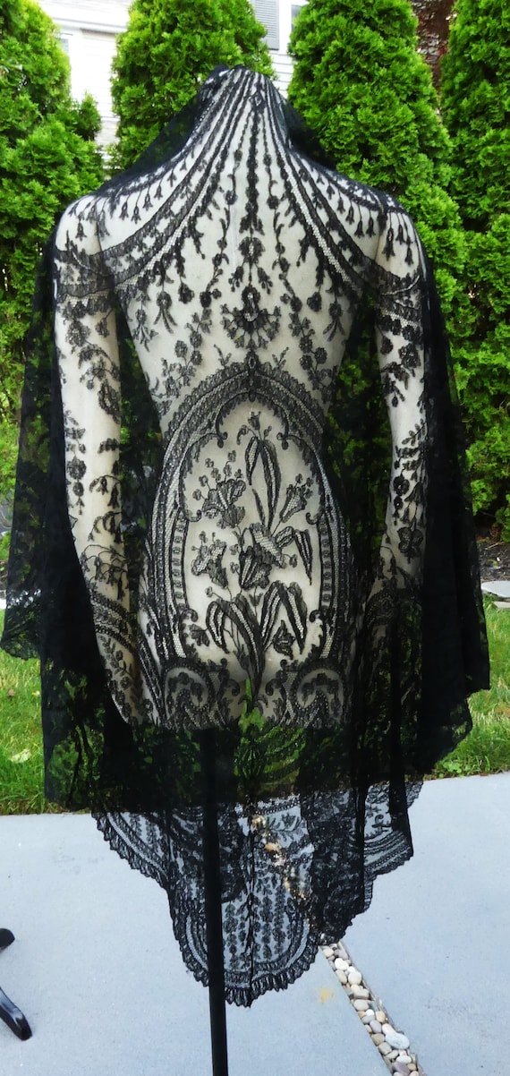 Antique 1860’s Victorian black lace shawl - image 2