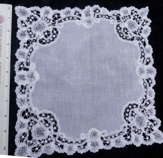 Vintage hand done Brussels cotton fabric lace han… - image 1