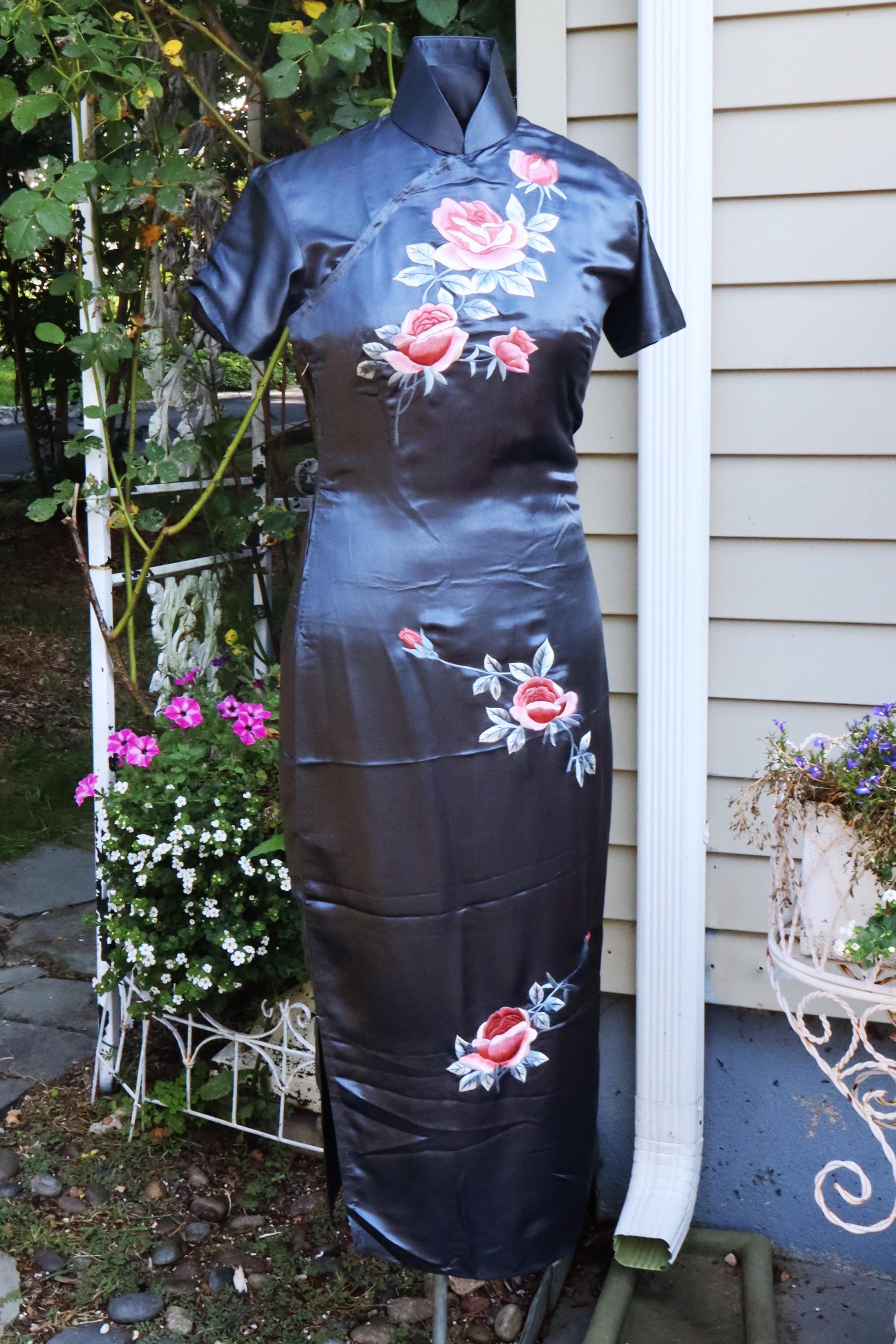 Vintage 60's Chinese Custom Made Short Sleeve Silk W Hand Embroidery Flower Qipao  Dress Color Grey - Etsy