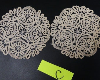 Vintage 2pieces Bobbin lace doilies color sand   ( C )