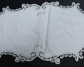Vintage cotton hand embroidered & Battenburg lace trim placemat color ivory 25” X 12”