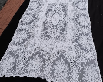 ヴィンテージ クエーカーレース テーブルクロス（特大） ヴィンテージ