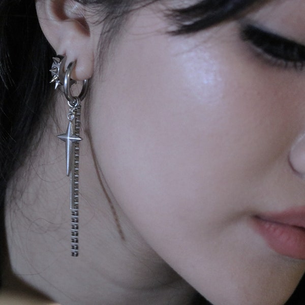Handmade Star Charm Dangly Titanium Earrings - Y2K Star Layered Chain Punk Earrings - Silver Earrings - Alternative Emo Punk Rock Earrings