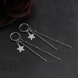 Five-Pointed Star Earrings – Dangly Stainless Steel Earrings – Y2K Emo Goth Jewelry – Layered Chain Design – Alt Punk Style