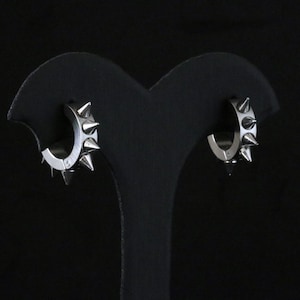 Y2k Kpop Grunge Spike Gothic Cuff Earring - Spikey Cuffs - Gothic Stainless Steel Earrings - Emo Spikey Dangly Earrings