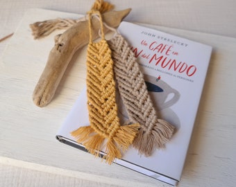 Macramé Bookmark with Tassel, Boho Bookmark Macramé, Personalised Bookmark in Macramé