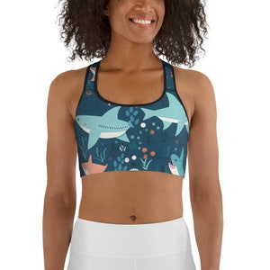 Sports bra | Comfortable athletic gear | Shark | Gym clothes for women | Cute print