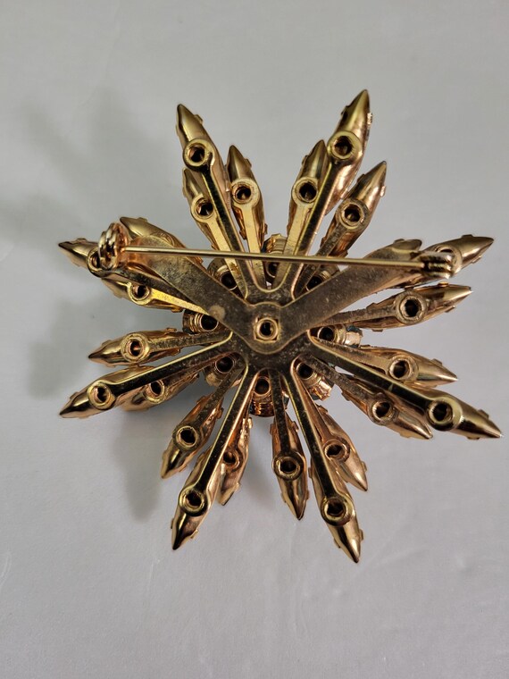 Pretty blue statement brooch - image 5