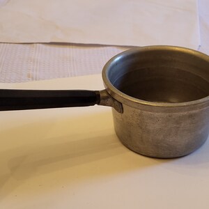 Small wear-ever sauce pot