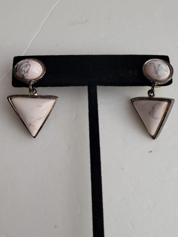 Pretty triangle dangle earrings. - image 10
