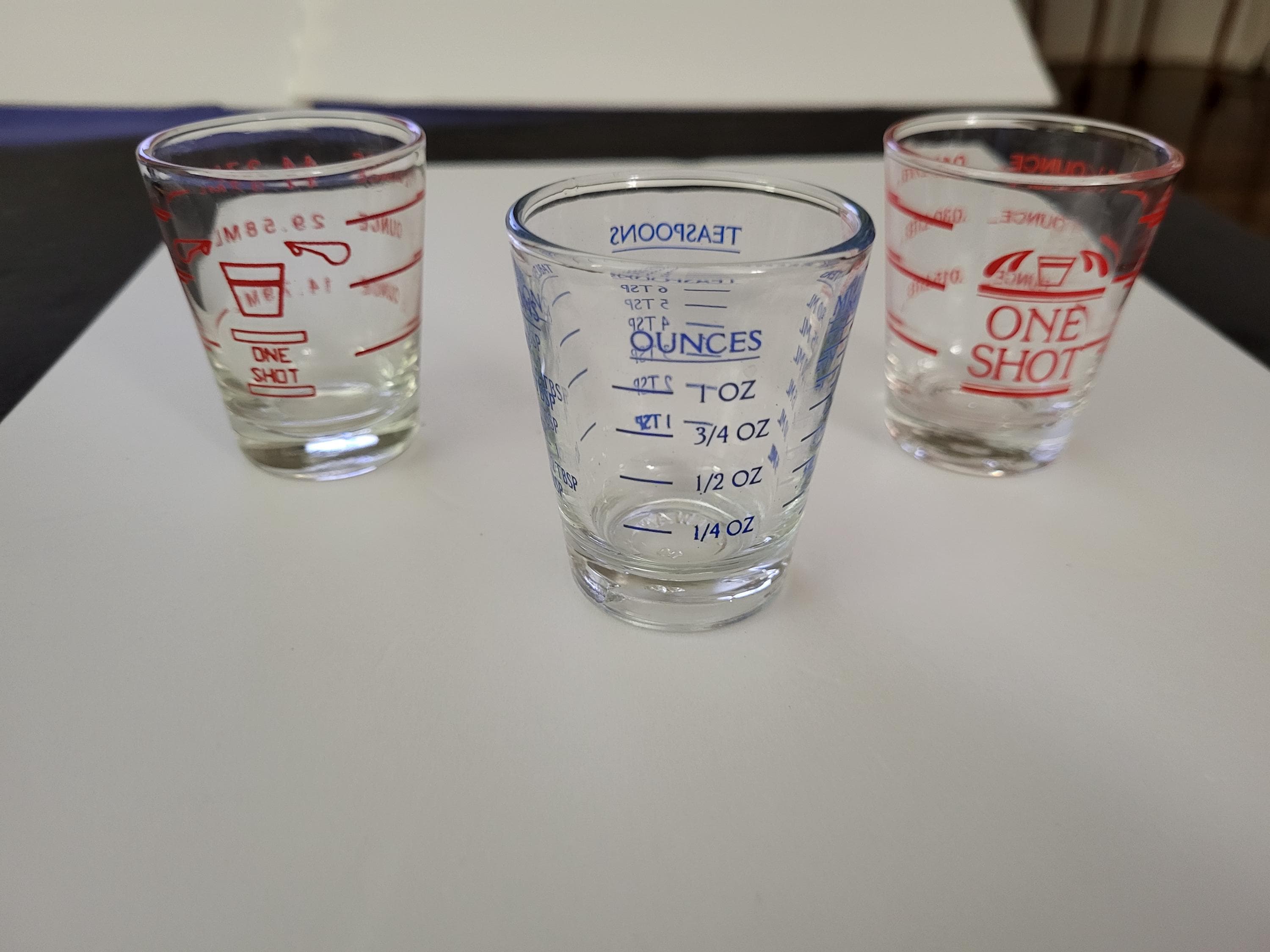 wine glass with gold rim Etched Coupe Glasses w. Gold Rim – The Tradition Begins main image 0