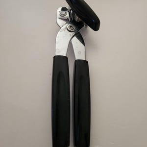 Ekco Flint can opener