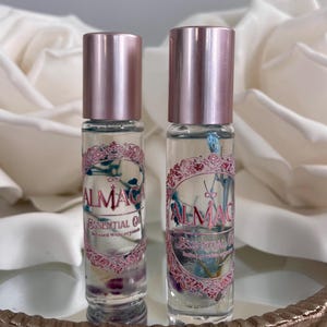 Mental Clarity Essential Oil | The Magician Roll On | Fluorite Crystal Infused  | Empowerment and Manifestation  | With Tarot Card