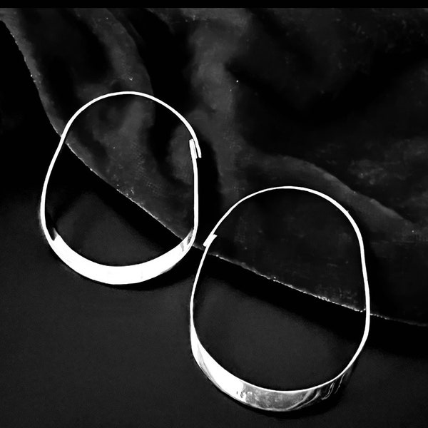 Silver Hoop Earrings, Sleek Minimalist Fashionable Earrings for Women, Light weight Boho Hoops, Party, Casual Daily Wear Earrings, Gift Idea