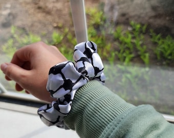 Scrunchie con stampa kefiah fatto a mano: Palestine Accessories