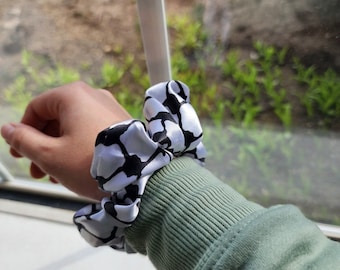 Palestine scrunchies | keffiyeh scrunchie | Palestine accessories | Falasteen | Palestine gifts | Watermelon Gaza | فلسطين