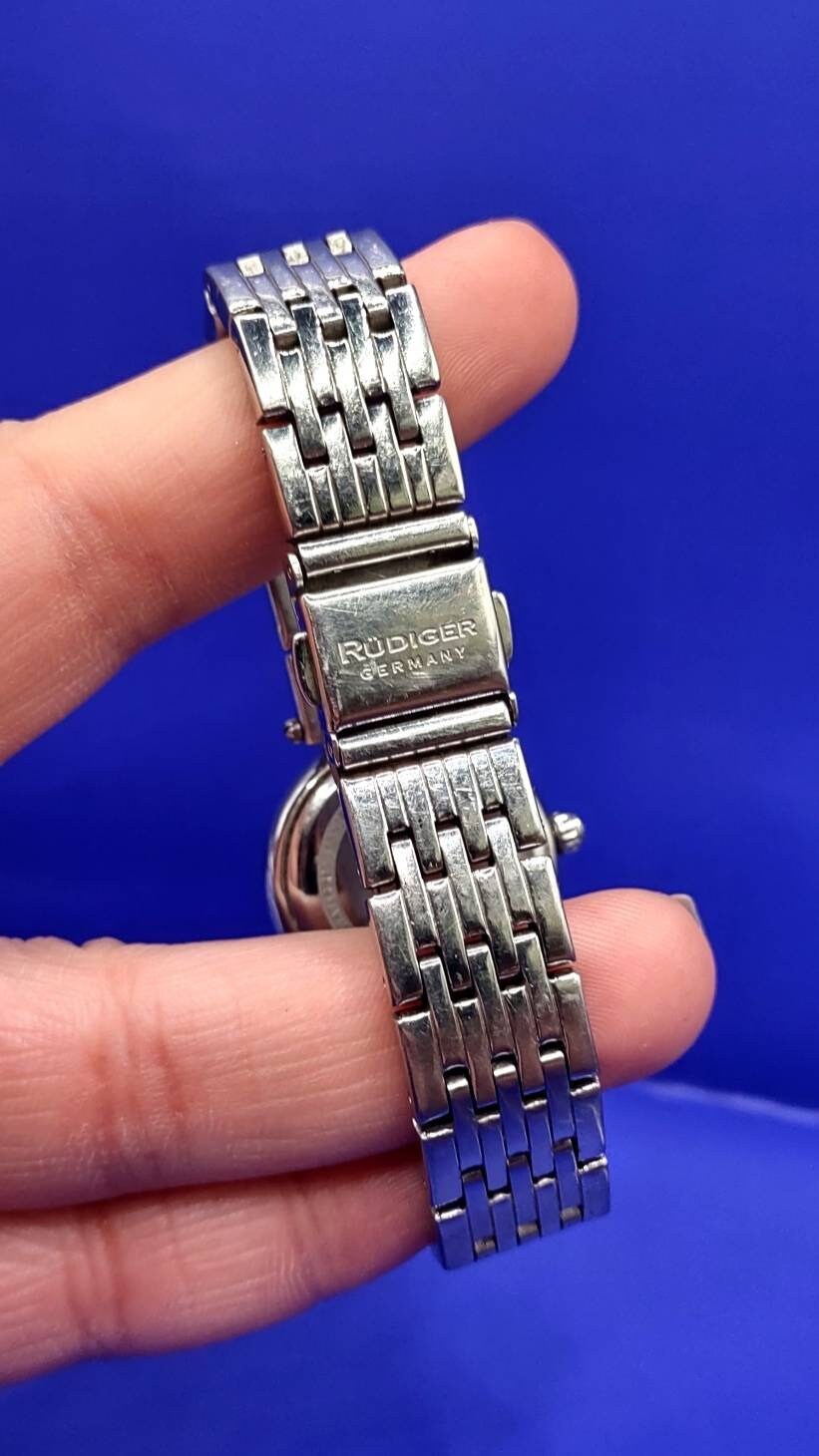 Rüdiger Essen Quartz Crystal Stainless Steel Women display picture 2