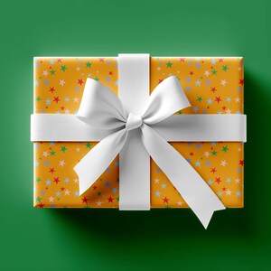 Cheerful Star Print Gift Wrapping Paper Roll, Bright Yellow Wrapping Paper for Birthdays, Holidays, Special Occasions, Gift Wrap