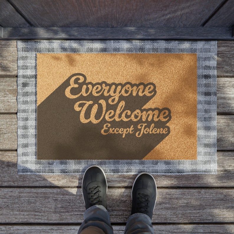 Dolly Parton Doormat Everyone Welcome Except Jolene - Thumbnail 3