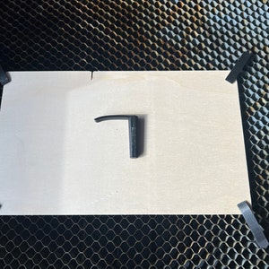 OM Tech Laser Pins - Retaining Pin / Mounting Clamp for the Honeycomb Bed / Laserbed Clamp - [DIGITAL File] / for Honeycomb [ STL File ]
