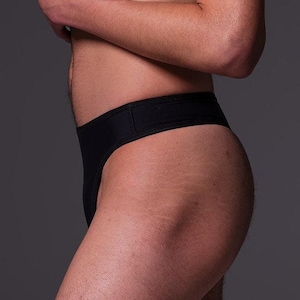 Tucking Thong Extra Strong black