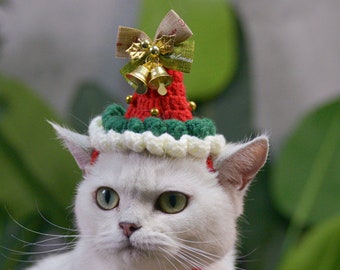 Festive Christmas Tree Pet Hat with Jingle Bell and Bow for Cats and Dogs