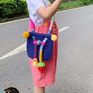 Gehäkelte Erdbeer Umhängetasche,Custom Bag | Brautjungfer Vorschlag | Geschenke zum Geburtstag für Sie | Beste Freundinnen Einzigartige Geschenke | Hochzeits-Gitter