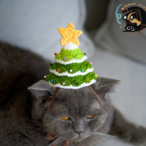 Festive Christmas Tree Pet Hat for Cats and Small Dogs Green