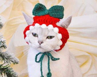 Feline Festivities: Handcrafted Red Christmas Pet Hat with Elegant Collar