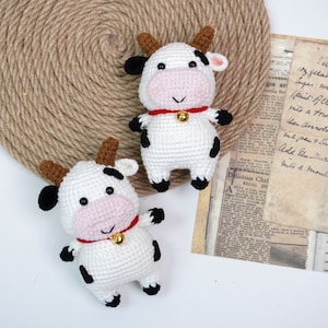 crochet milk cow decoration，cow push toy，cute gift for girl，personalized gifts for her personalized milk cow，cute milk cow