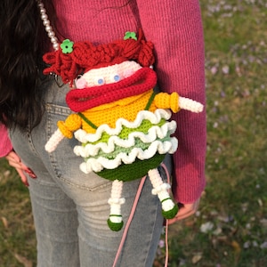 Handgemachte Big Mouth Doll Weihnachten häkeln Umhängetasche | Festliche Großmaul Puppentasche | Weihnachtliche Häkeltasche Crossbody Bag | Einzigartige Urlaubstasche