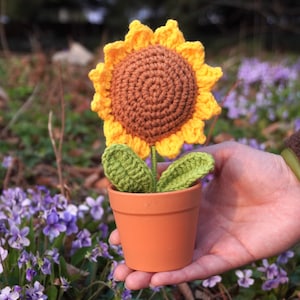 Crochet Sun Flowers Car Dashboard Decor, Flower Car Interior Accessory, Cute Car Accessory for Women,Car Air Fresheners