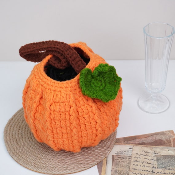 crochet pumpkin top handle bag，pumpkin purse，Halloween gift，crochet Halloween pumpkin candy bags,crochet women gifts,gifts for her