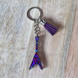 Glitter Flying V electric guitar keyring / keychain with tassel!