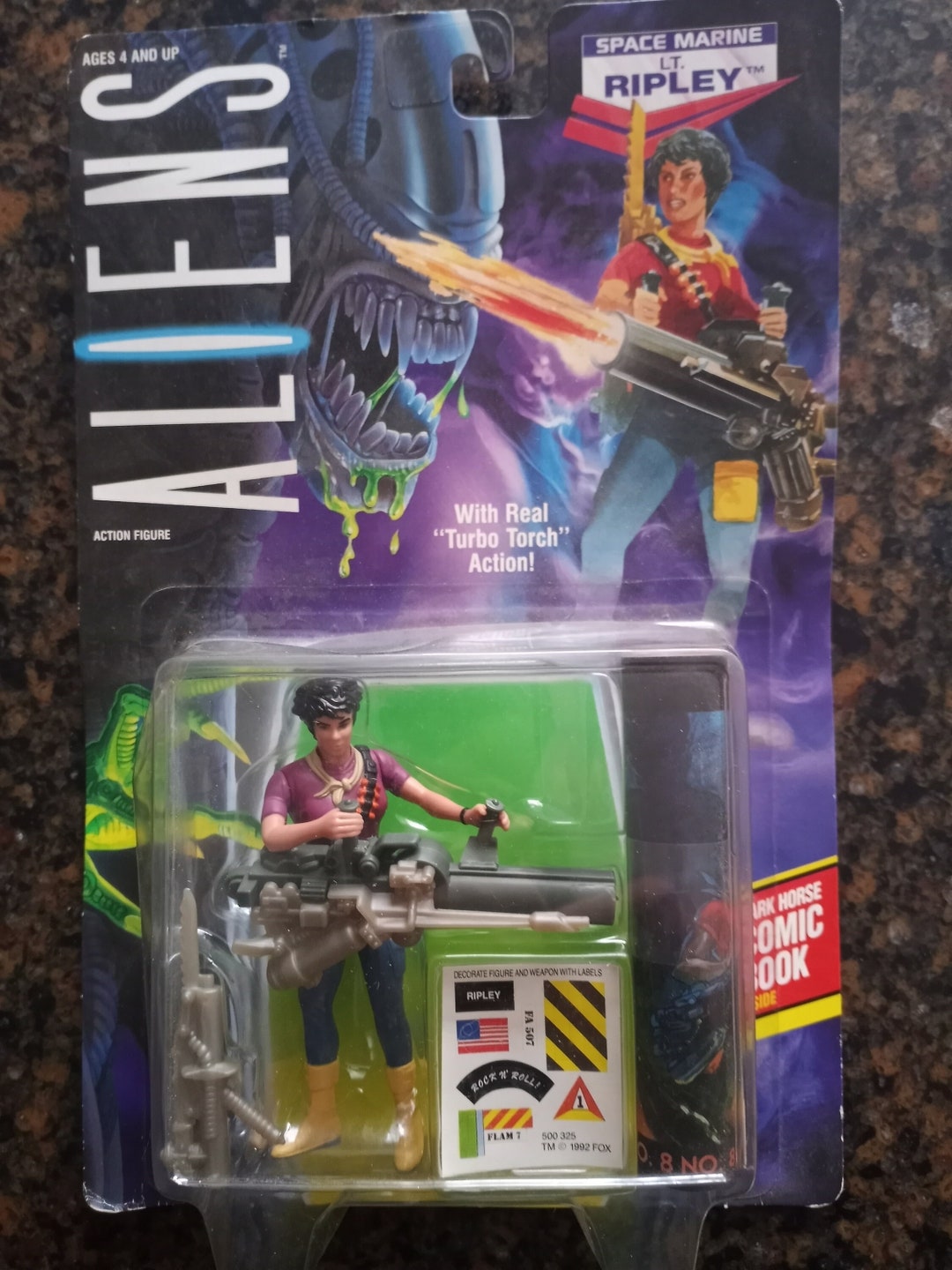 1992 Kenner Aliens Space Marine LT Ripley Action Figure With Comic ...