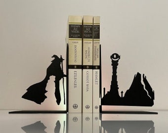 Lord Metal Bookends, Gandalf Metal Decor, Froda Metal Art, Mordor metal Gift .Best Gift Ever, Bookend,Housewarming Gift, Gandalf Bookends