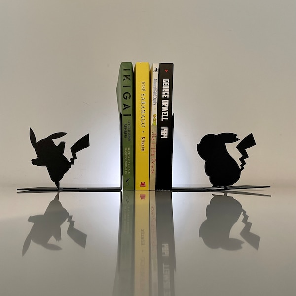 Pikachu Metal Bookends,pikachu Metal Decor, Metal Art, pokemon ,dumbledore bookends,hogwarts gift,book holder, book gift, book separated,