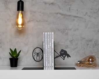 Spider Metal Bookends, Metal Decor, Metal Art, Best Gift Ever, Book Lover Gift, Bookends, Super Hero Bookend, Student Gift, Teacher Gift