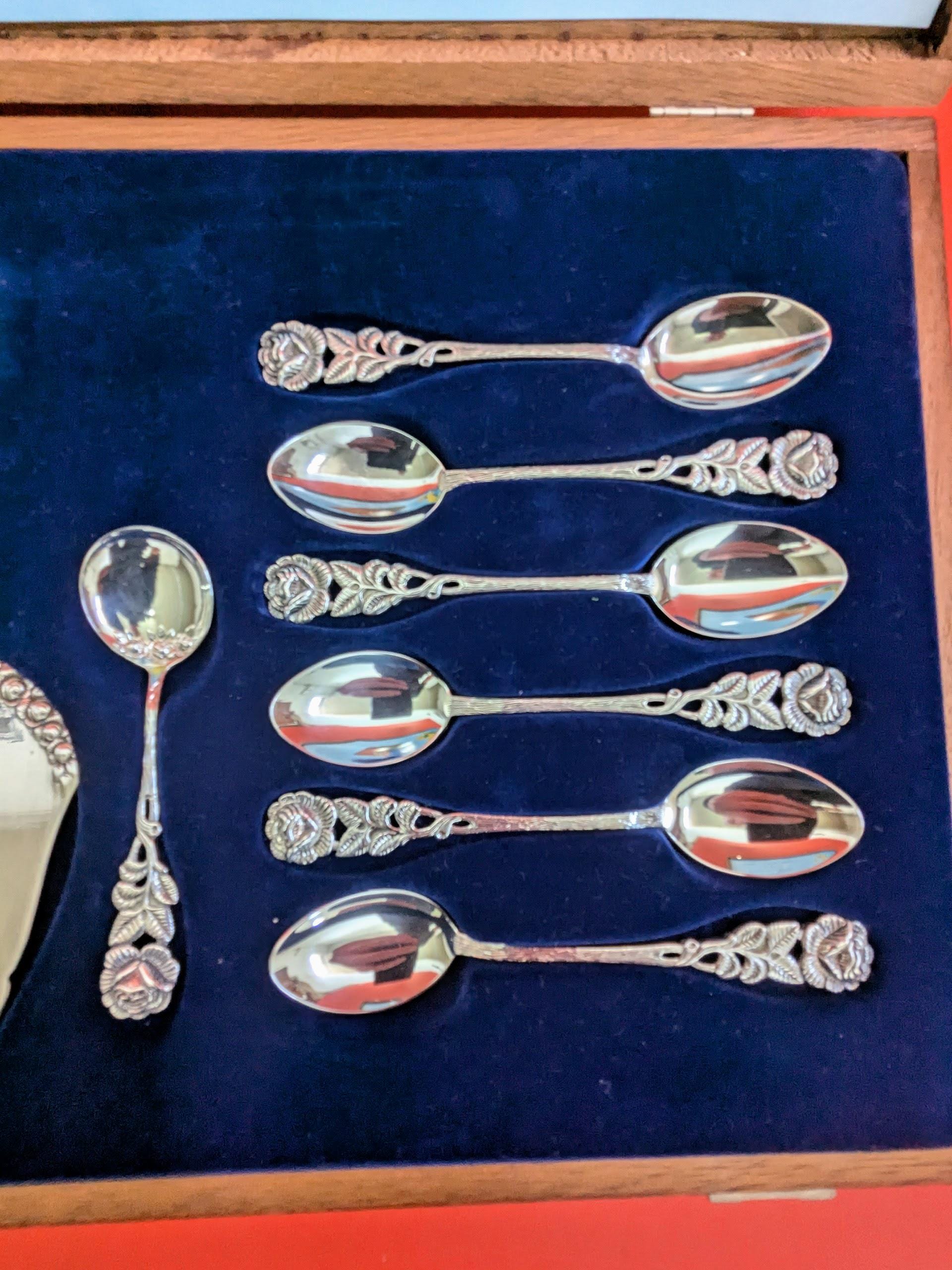 ヴィンテージ シルバーメッキ コーヒー カトラリー セット – 15 ピース